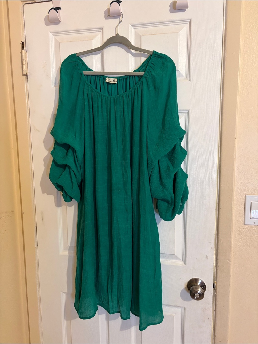 Green Ruffled-Sleeve Midi Dress - Breezy Casual Style